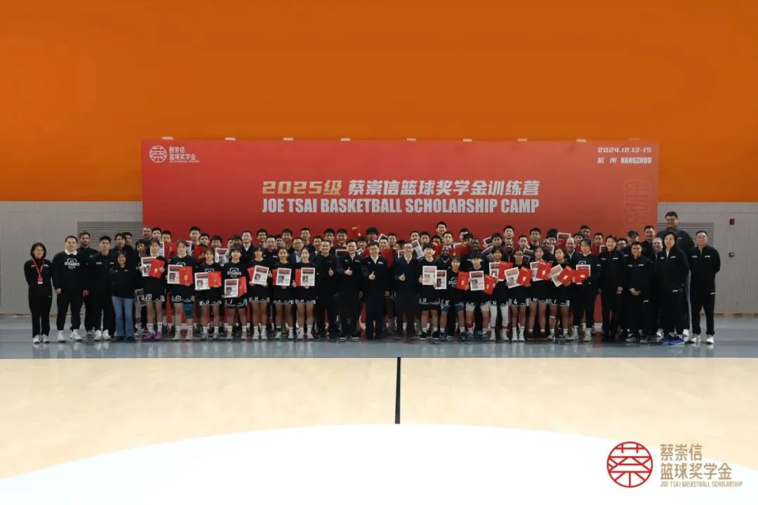 职业球员如何通过联赛提升竞技水平_0